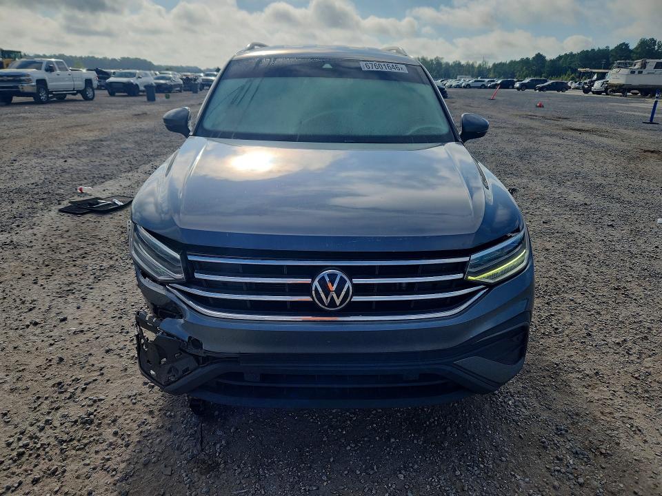 67601646 :رقم المزاد ، 3VV3B7AX6NM026541 vin ، 2022 Volkswagen Tiguan مزاد بيع
