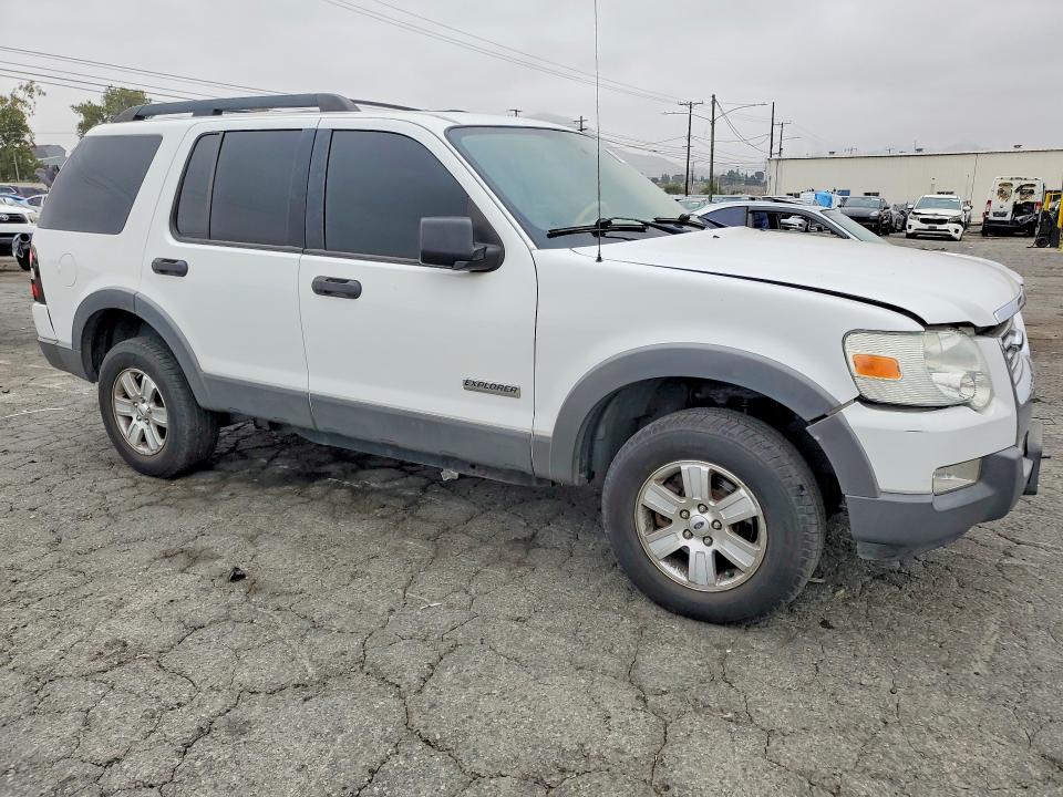 66860456 :رقم المزاد ، 1FMEU638X6UB37829 vin ، 2006 Ford Explorer مزاد بيع