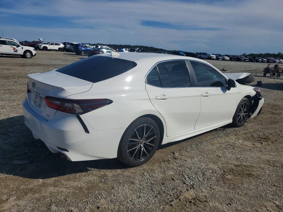 Aukcja sprzedaży 2021 Toyota Camry, vin: 4T1G11AK3MU583692, numer aukcji: 69945716