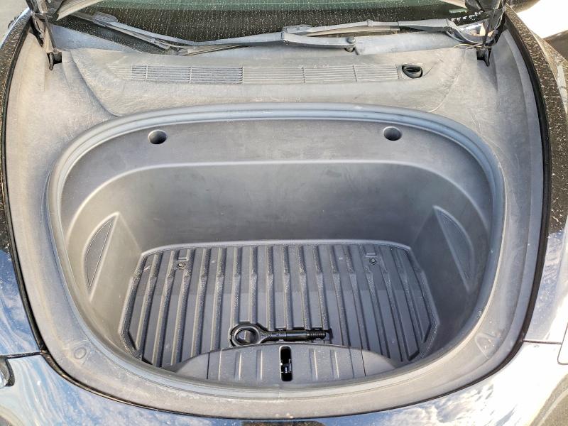 68588696 :رقم المزاد ، 5YJ3E1EB7NF259981 vin ، 2022 Tesla Model 3 مزاد بيع