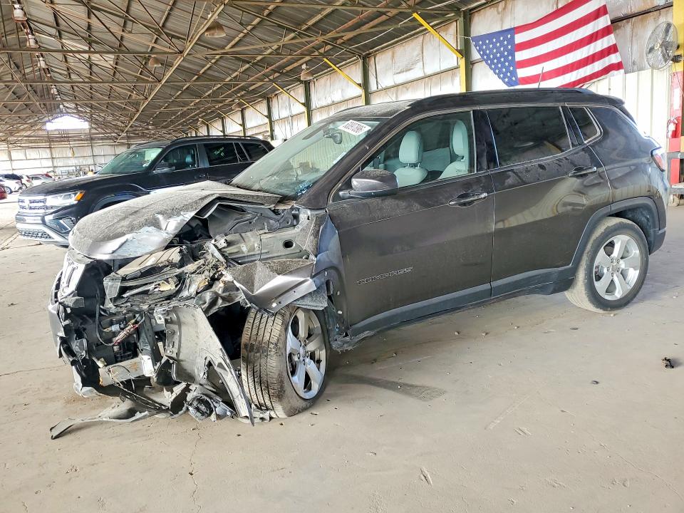 Продаж на аукціоні авто 2017 Jeep Compass, vin: 3C4NJDBB6HT672068, номер лоту: 68897896