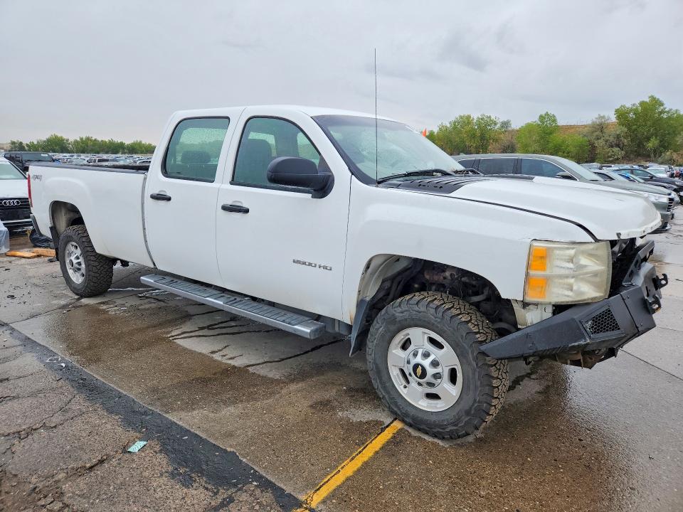 70917436 :رقم المزاد ، 1GT12ZC83BF233858 vin ، 2011 Gmc Sierra مزاد بيع