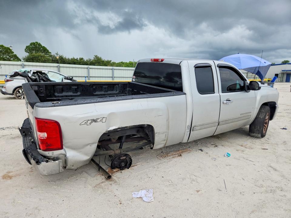 69674706 :رقم المزاد ، 1GCRKSEA5CZ111299 vin ، 2012 Chevrolet Silverado مزاد بيع