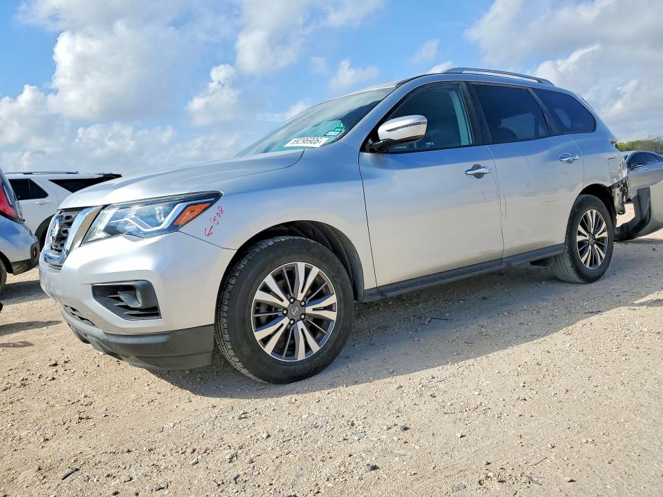 Продажа на аукционе авто 2017 Nissan Pathfinder, vin: 5N1DR2MN2HC681051, номер лота: 69296906