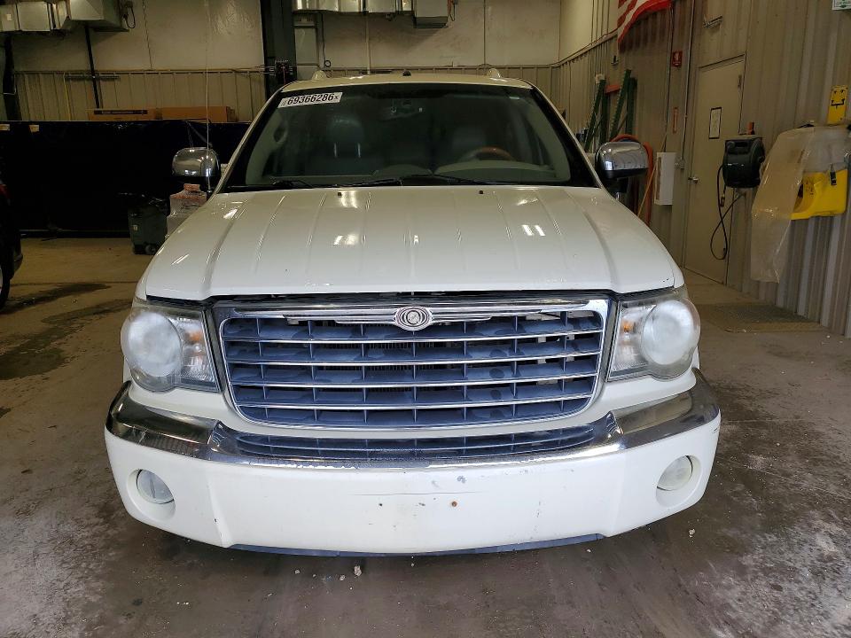 69366286 :رقم المزاد ، 1A8JW18T29F718661 vin ، 2009 Chrysler Aspen مزاد بيع