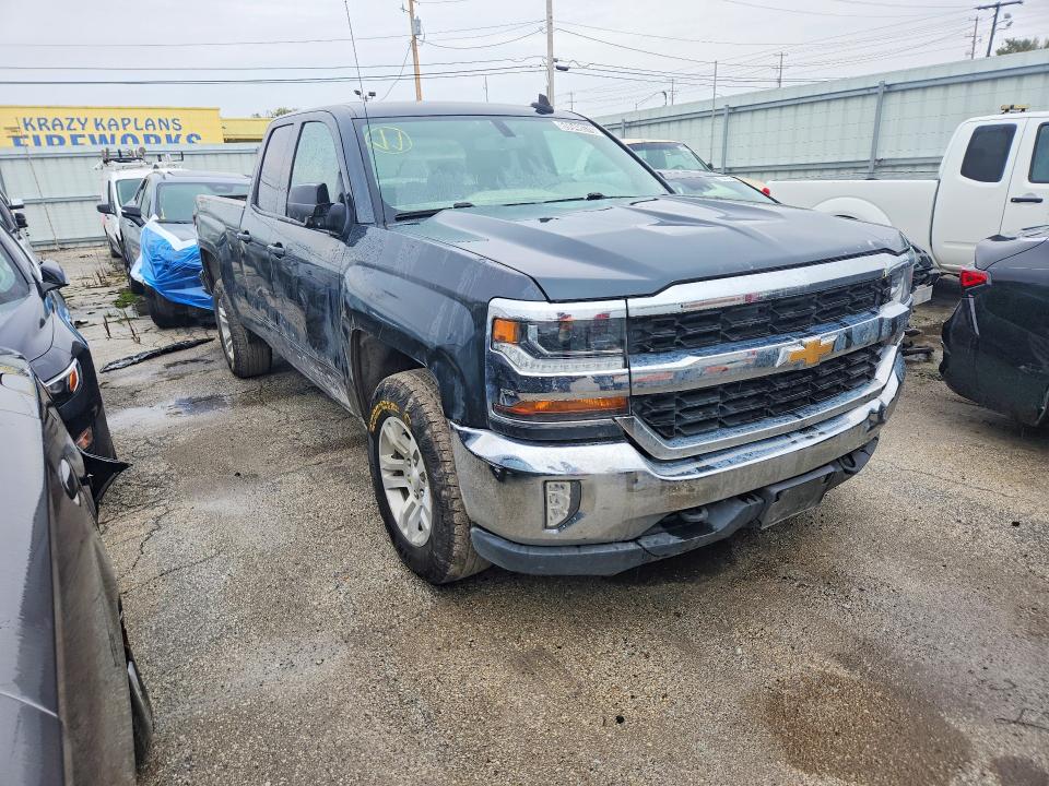 Продажа на аукционе авто 2018 Chevrolet Silverado, vin: 1GCVKREH0JZ145538, номер лота: 69948576