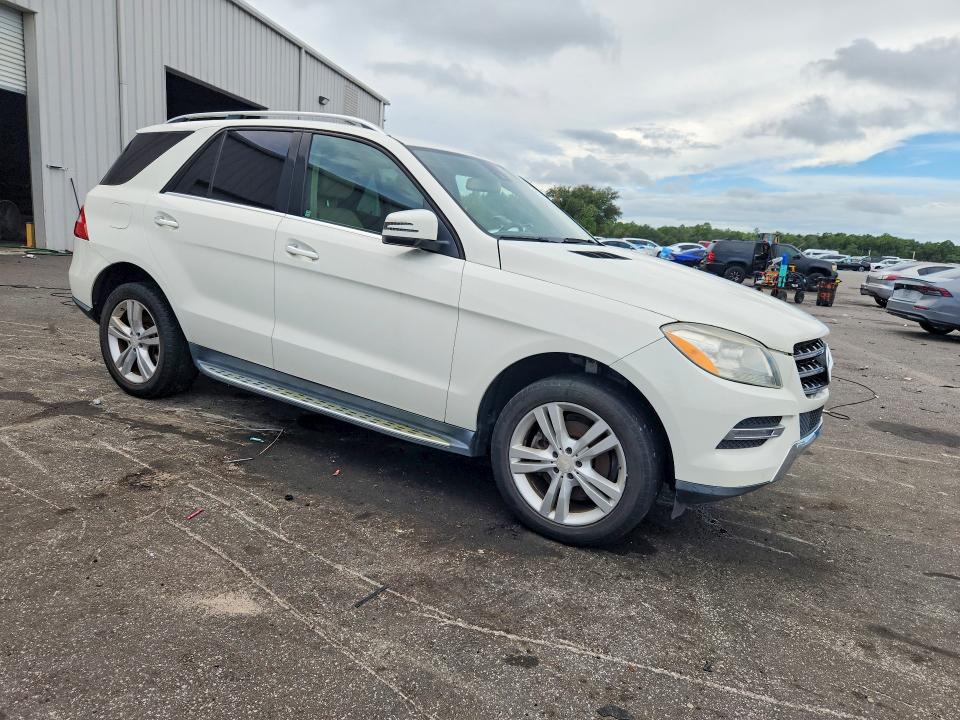 67723696 :رقم المزاد ، 4JGDA2EB5DA166594 vin ، 2013 Mercedes-benz Ml مزاد بيع