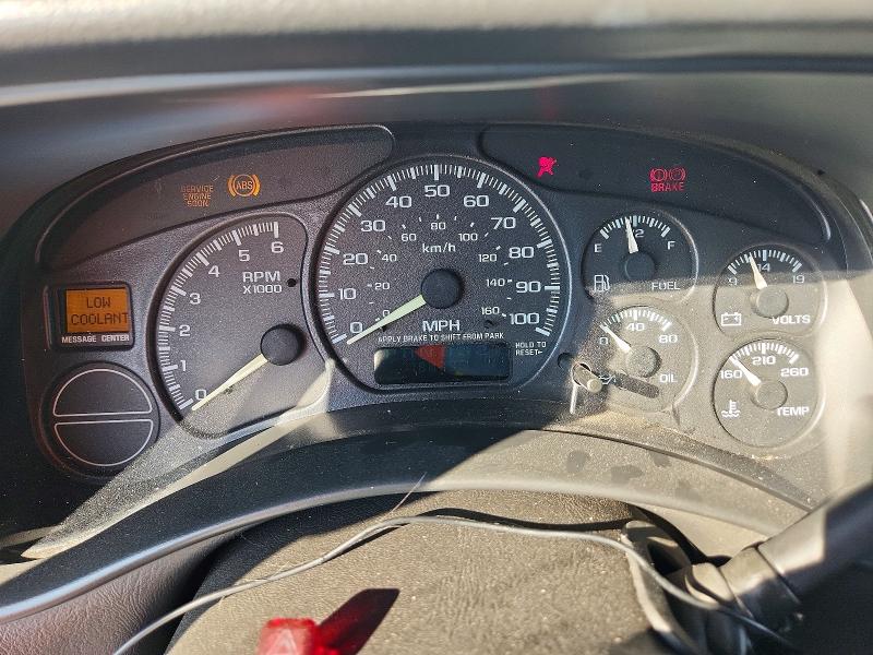 Продаж на аукціоні авто 2000 Chevrolet Silverado, vin: 1GCEC14W3YZ181538, номер лоту: 70060866