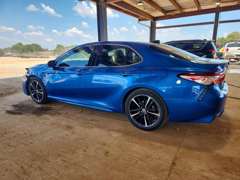 2020 Toyota Camry მანქანა იყიდება აუქციონზე, vin: 4T1K61AKXLU375030, აუქციონის ნომერი: 67458376