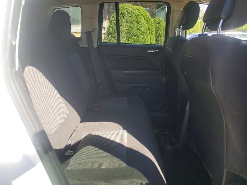 2015 Jeep Compass მანქანა იყიდება აუქციონზე, vin: 1C4NJDBB8FD324145, აუქციონის ნომერი: 69090336