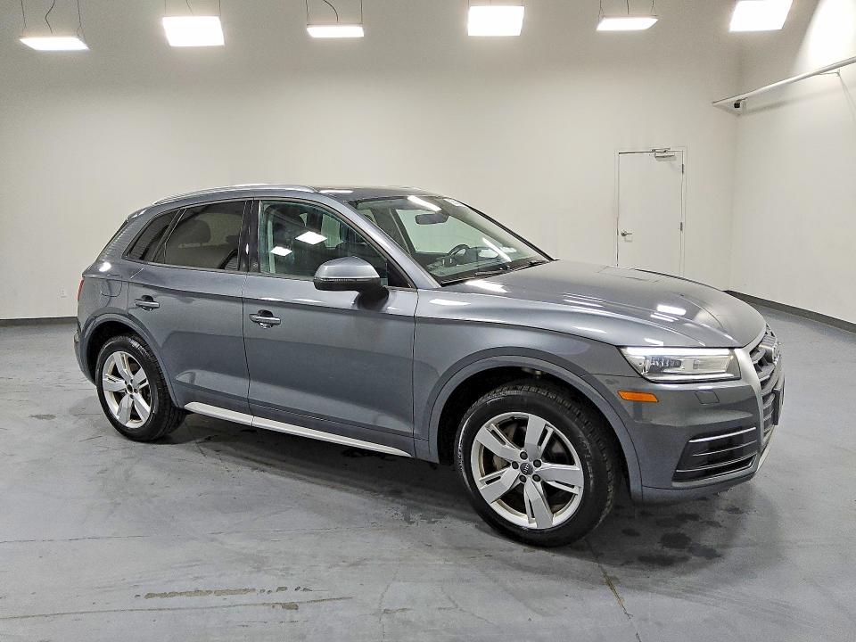 Продажа на аукционе авто 2018 Audi Q5, vin: WA1ANAFY9J2093965, номер лота: 69108716
