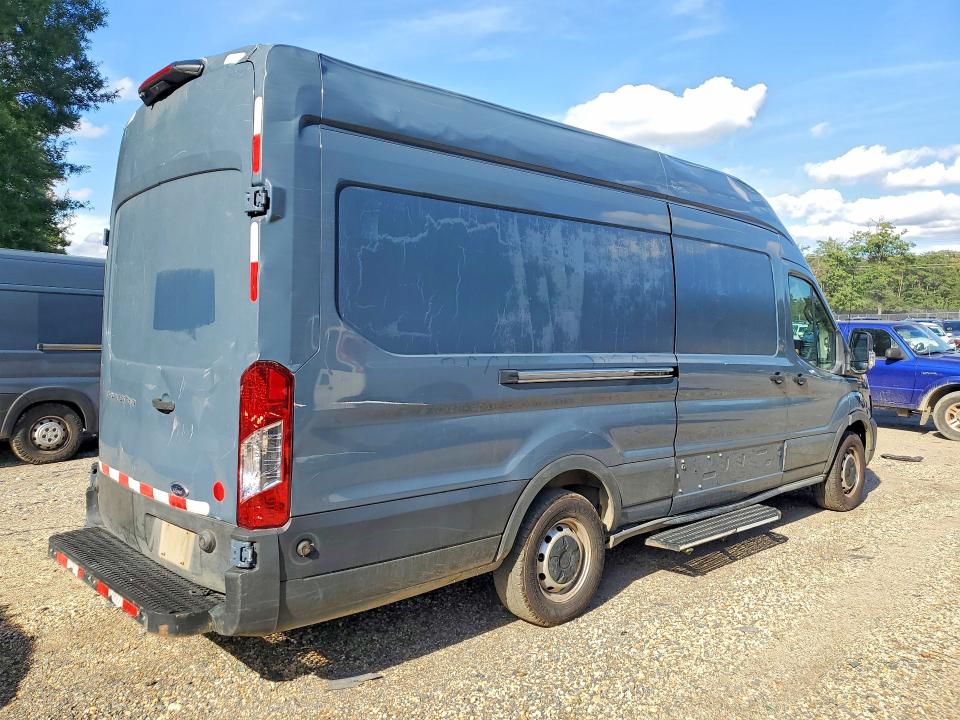 67792376 :رقم المزاد ، 1FTBR3X88LKB27390 vin ، 2020 Ford Transit مزاد بيع