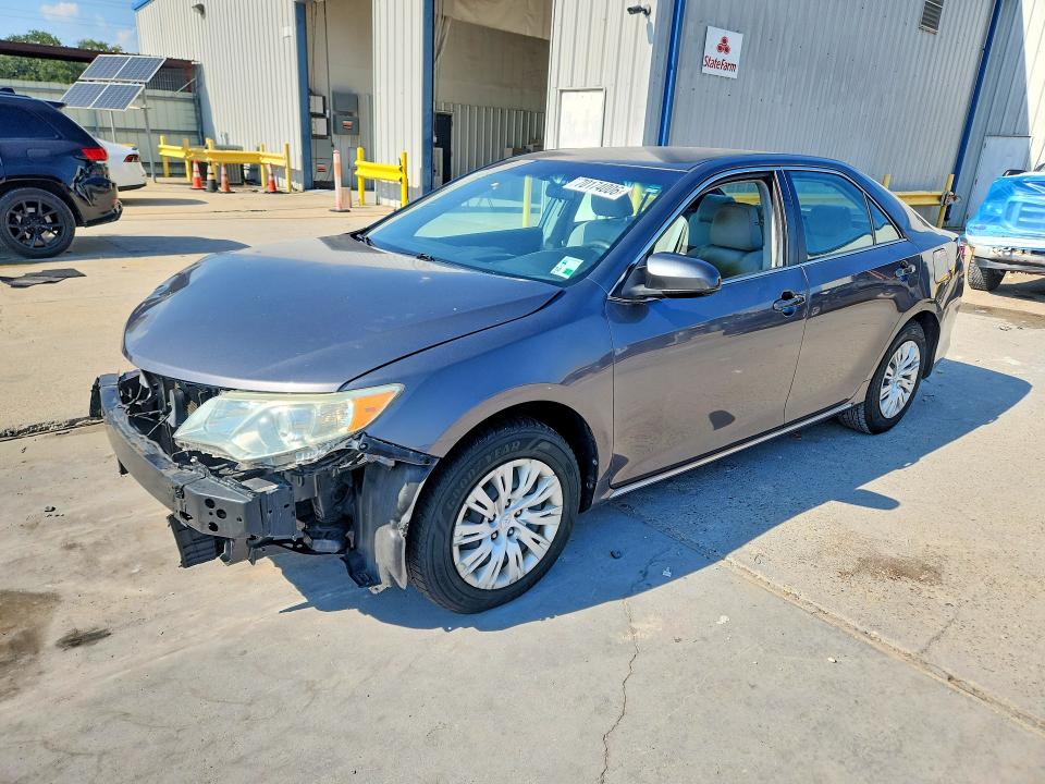 Aukcja sprzedaży 2014 Toyota Camry, vin: 4T4BF1FK8ER434612, numer aukcji: 70174006
