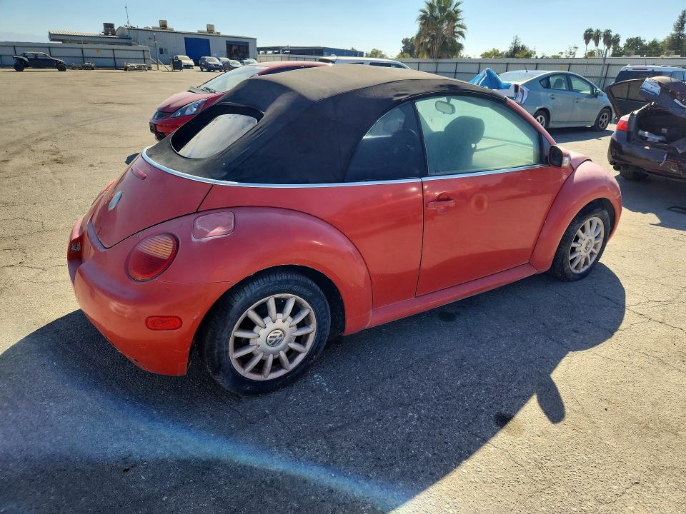 71443976 :رقم المزاد ، 3VWCM31Y24M316555 vin ، 2004 Volkswagen New Beetle مزاد بيع