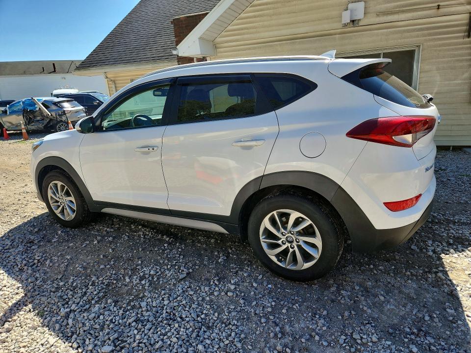 Продаж на аукціоні авто 2017 Hyundai Tucson, vin: KM8J3CA46HU524414, номер лоту: 68825266