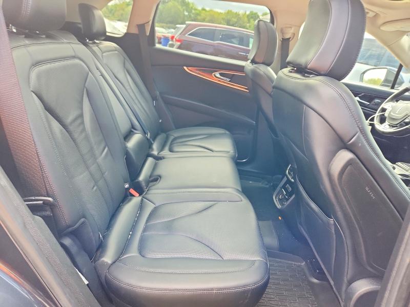 Продажа на аукционе авто 2022 Lincoln Nautilus, vin: 2LMPJ8K90NBL00052, номер лота: 69198736