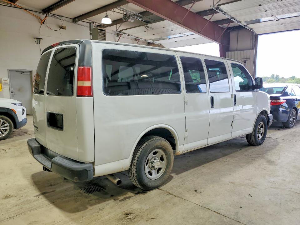Продаж на аукціоні авто 2007 Chevrolet Express G1500, vin: 1GNFH15Z571213439, номер лоту: 70285416