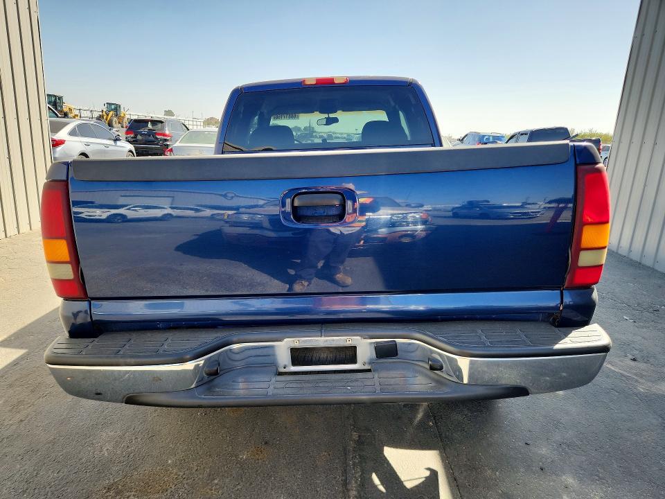 68817156 :رقم المزاد ، 2GTEC19V721151152 vin ، 2002 Gmc New Sierra مزاد بيع