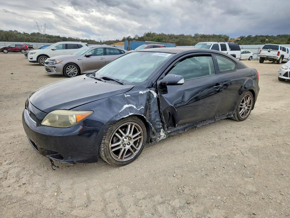 67344496 :رقم المزاد ، JTKDE167550034416 vin ، 2005 Scion Tc مزاد بيع