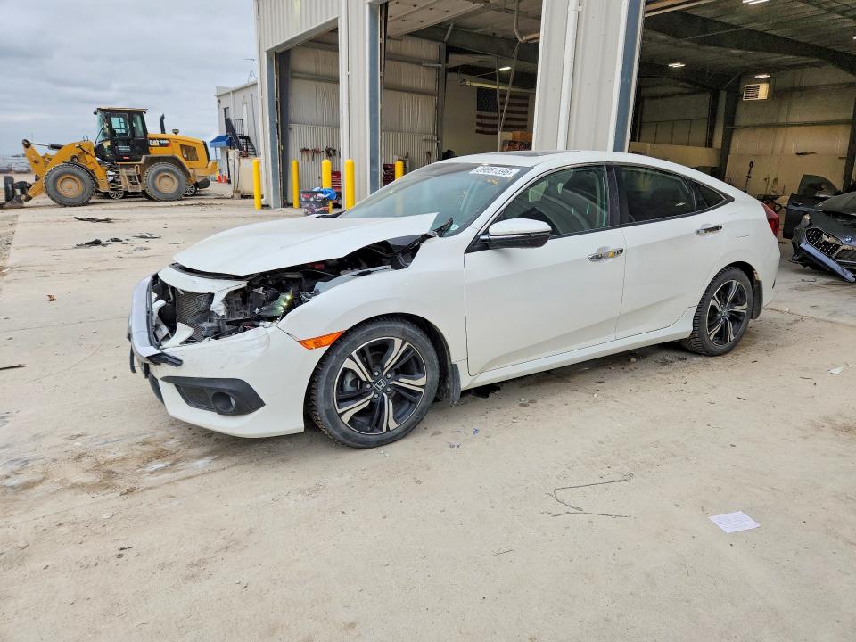 69651396 :رقم المزاد ، 19XFC1F92HE011548 vin ، 2017 Honda Civic مزاد بيع