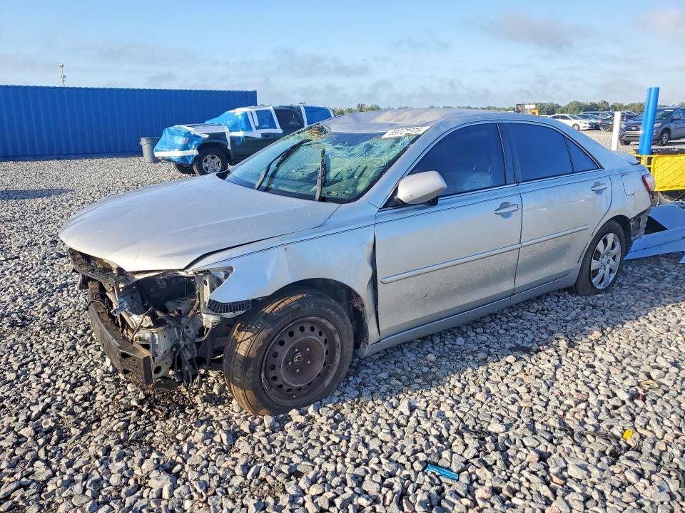 69728776 :رقم المزاد ، 4T1BE46K27U059110 vin ، 2007 Toyota Camry مزاد بيع