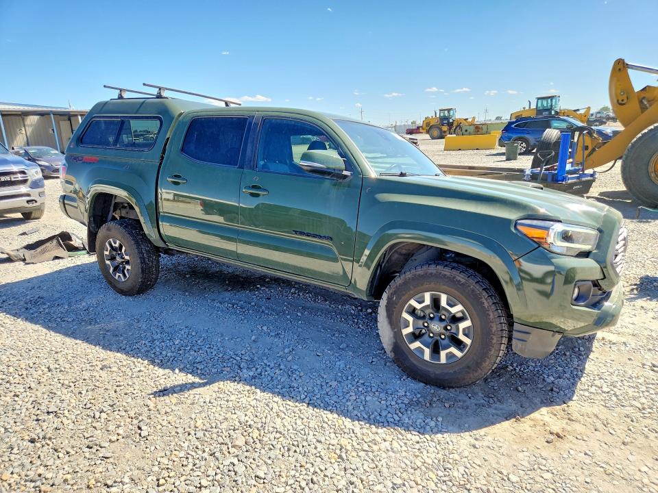 67631986 :رقم المزاد ، 3TYCZ5AN1NT092982 vin ، 2022 Toyota Tacoma مزاد بيع