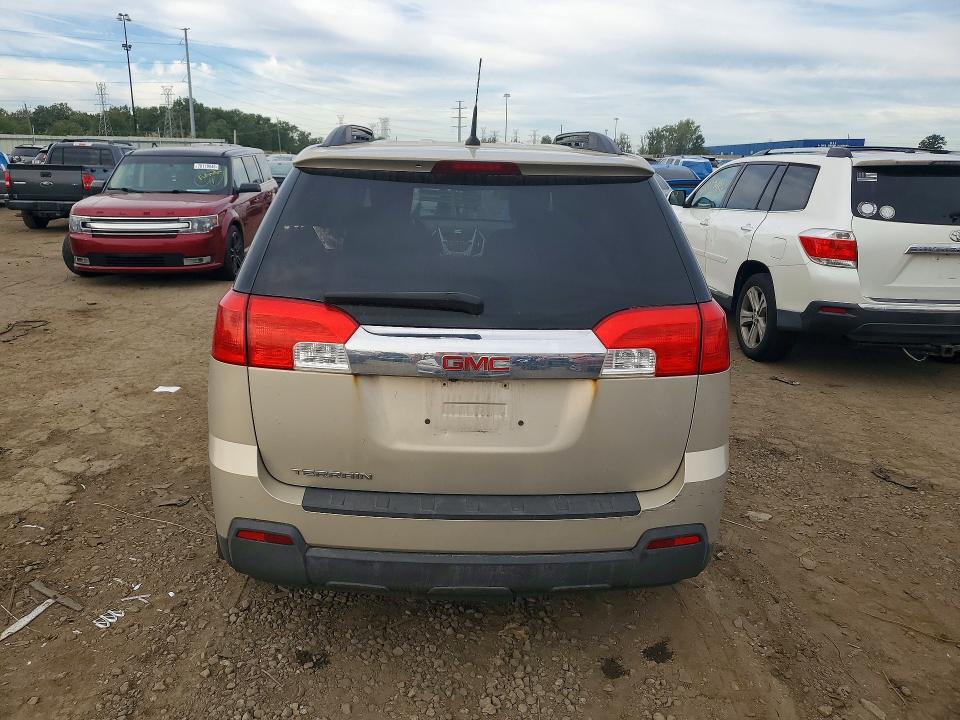 70180416 :رقم المزاد ، 2CTALDEW9A6332208 vin ، 2010 Gmc Terrain مزاد بيع