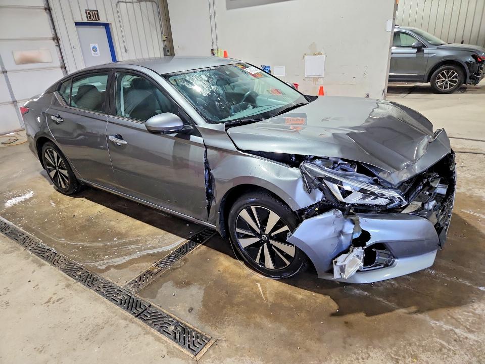 Продажа на аукционе авто 2021 Nissan Altima, vin: 1N4BL4DV0MN416030, номер лота: 70173566