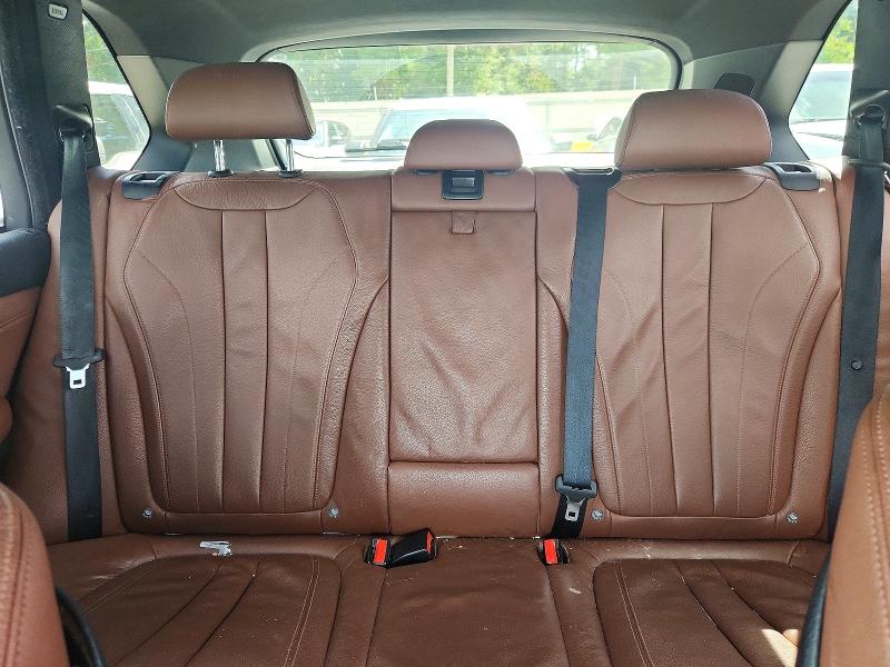 67243346 :رقم المزاد ، 5UXKR0C5XH0V67106 vin ، 2017 Bmw X5 مزاد بيع