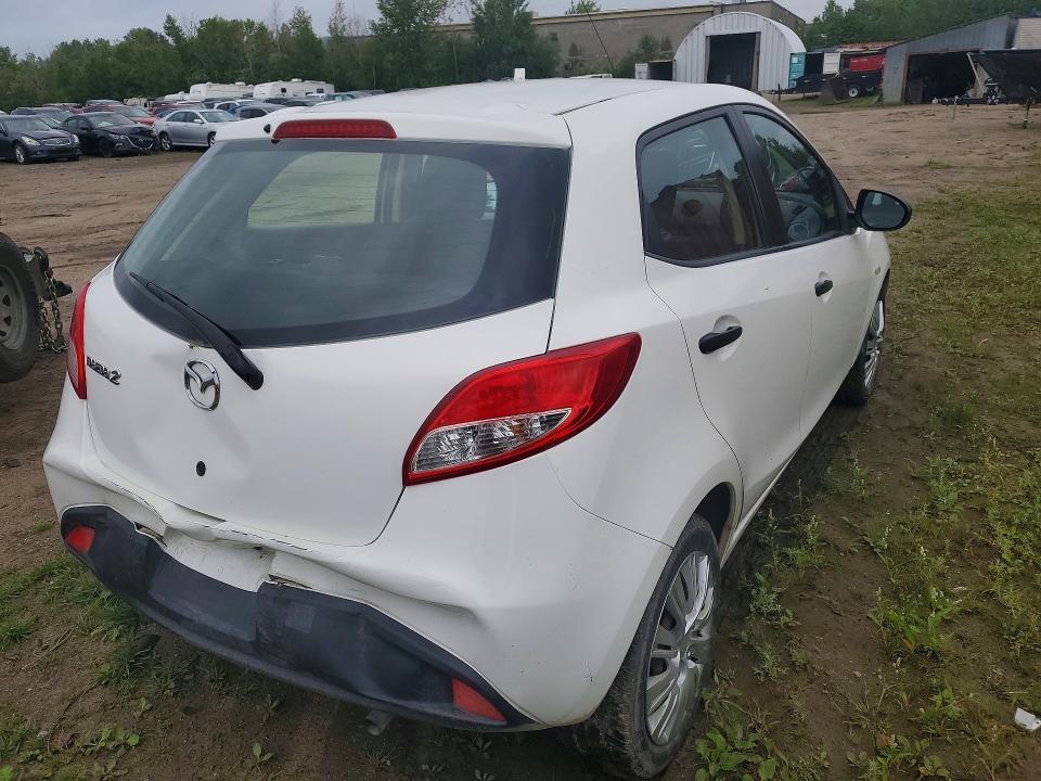 2012 Mazda Mazda2 მანქანა იყიდება აუქციონზე, vin: JM1DE1KY9C0144923, აუქციონის ნომერი: 66704596