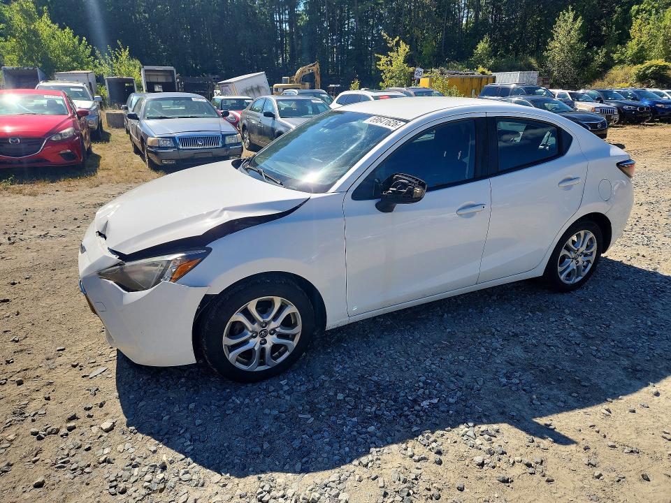 Продажа на аукционе авто 2017 Toyota Yaris Ia, vin: 3MYDLBYV7HY165227, номер лота: 69641626