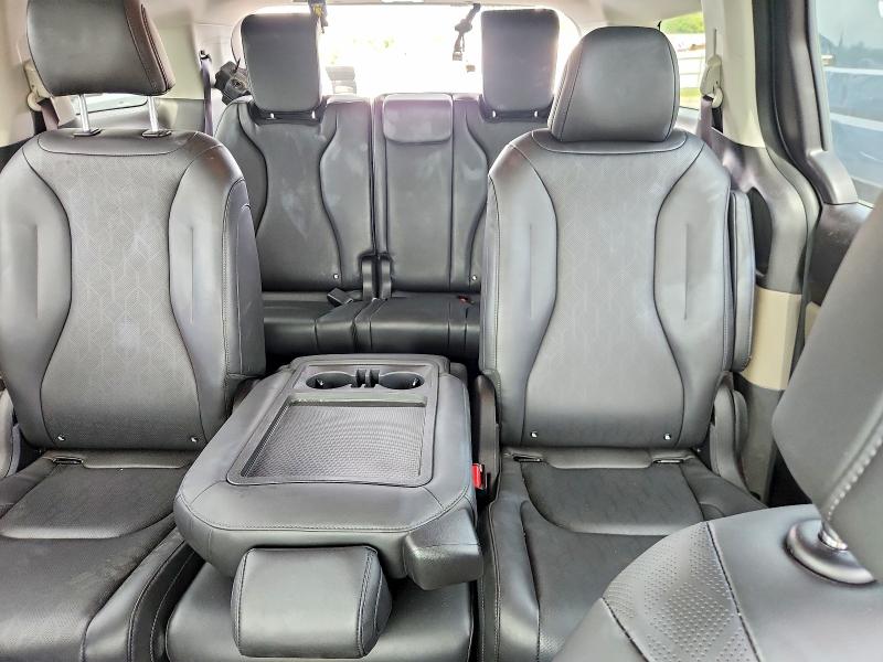 Продаж на аукціоні авто 2026 Kia Carnival, vin: KNDNB5K33T6569642, номер лоту: 67553436