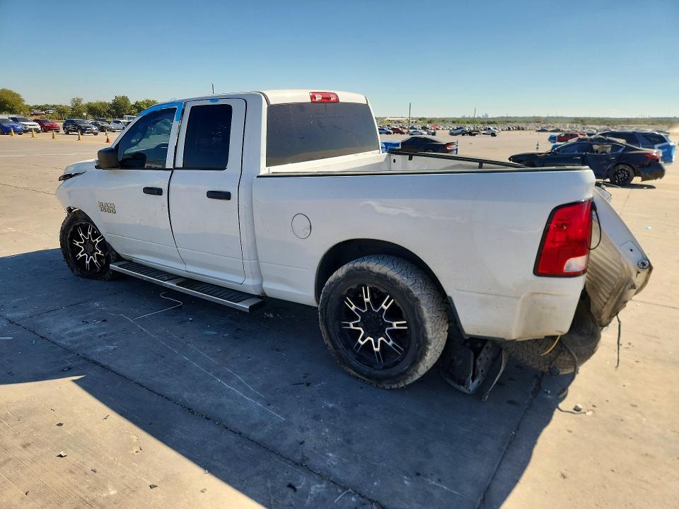 67670256 :رقم المزاد ، 1C6RR6FG9JS304171 vin ، 2018 Ram 1500 مزاد بيع