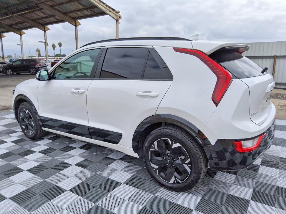 Продаж на аукціоні авто 2024 Kia Niro, vin: KNDCR3L19R5121442, номер лоту: 66851046