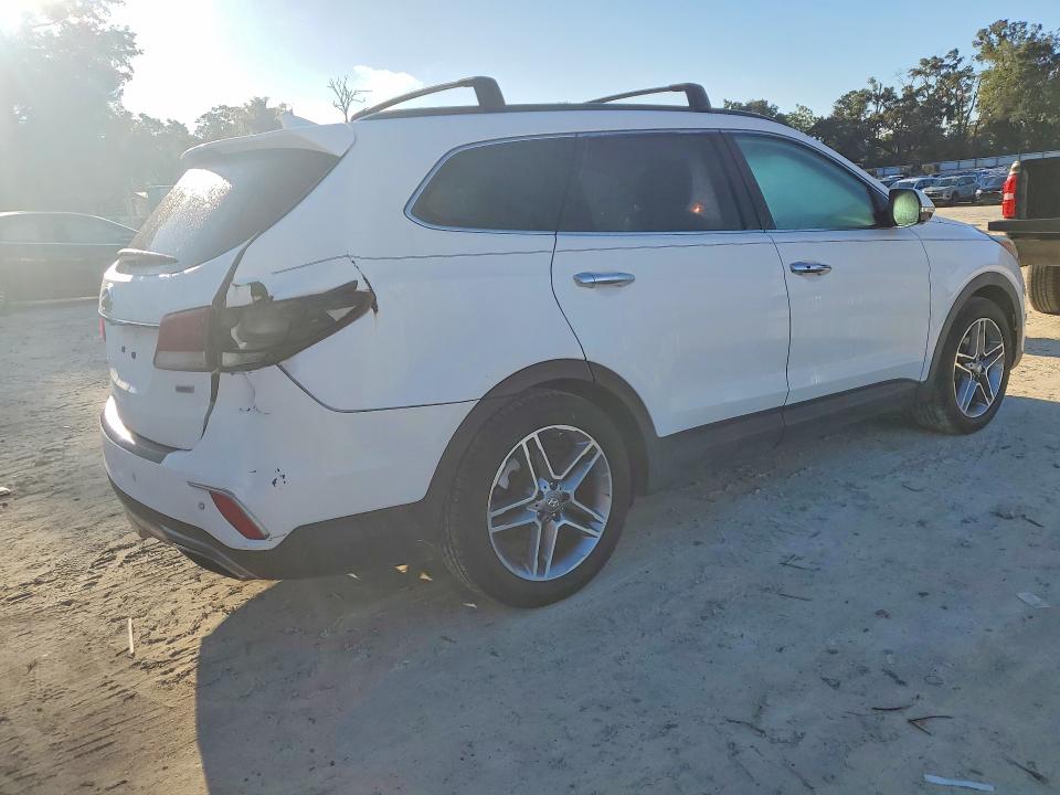 2017 Hyundai Santa Fe მანქანა იყიდება აუქციონზე, vin: KM8SR4HF4HU200006, აუქციონის ნომერი: 68498296