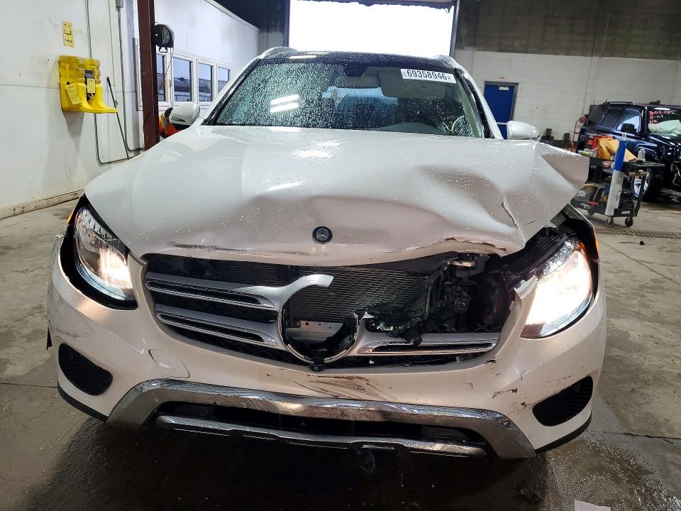 2017 Mercedes-benz Glc მანქანა იყიდება აუქციონზე, vin: WDC0G4KBXHF137175, აუქციონის ნომერი: 69358946