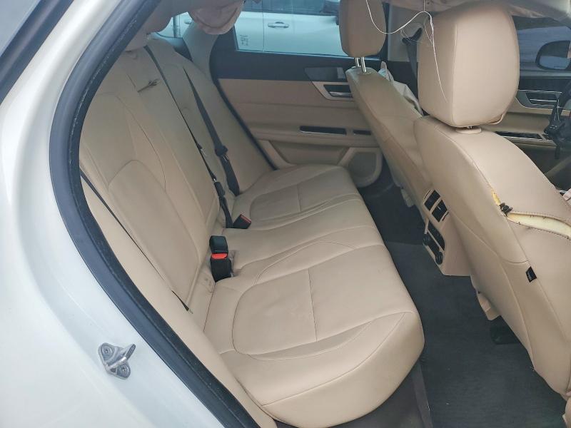 Продаж на аукціоні авто 2017 Jaguar Xf, vin: SAJBJ4BV6HCY30970, номер лоту: 70236026
