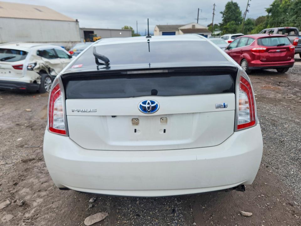 Продажа на аукционе авто 2015 Toyota Prius, vin: JTDKN3DU8F0424382, номер лота: 70665626