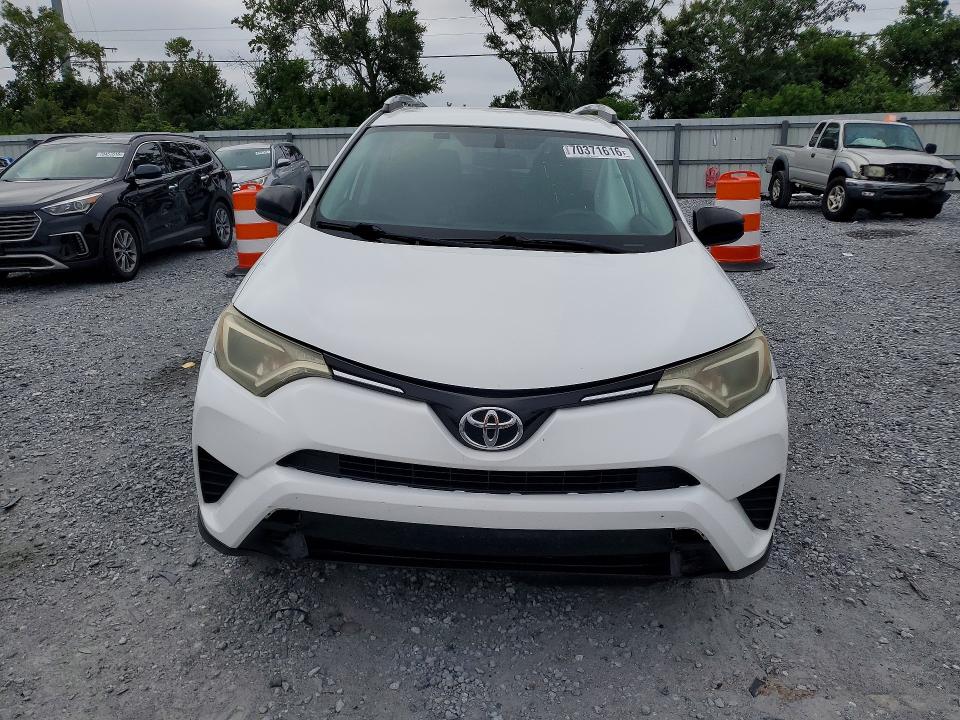 70371616 :رقم المزاد ، 2T3BFREV5GW410489 vin ، 2016 Toyota Rav4 مزاد بيع