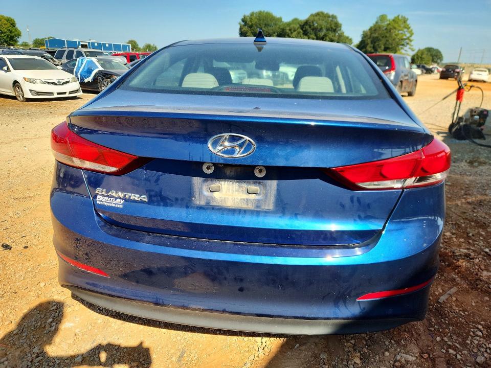 2018 Hyundai Elantra მანქანა იყიდება აუქციონზე, vin: 5NPD84LF2JH381436, აუქციონის ნომერი: 67659346