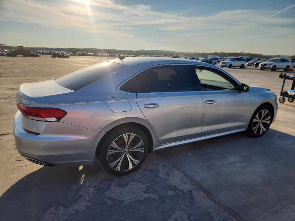 Продажа на аукционе авто 2021 Volkswagen Passat, vin: 1VWSA7A34MC015786, номер лота: 70448066