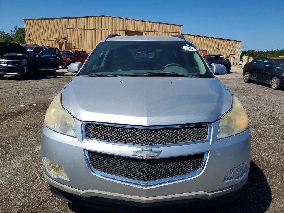 69493936 :رقم المزاد ، 1GNKRJED8CJ301413 vin ، 2012 Chevrolet Traverse مزاد بيع