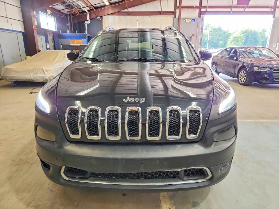67526906 :رقم المزاد ، 1C4PJMDB4GW199897 vin ، 2016 Jeep Cherokee مزاد بيع