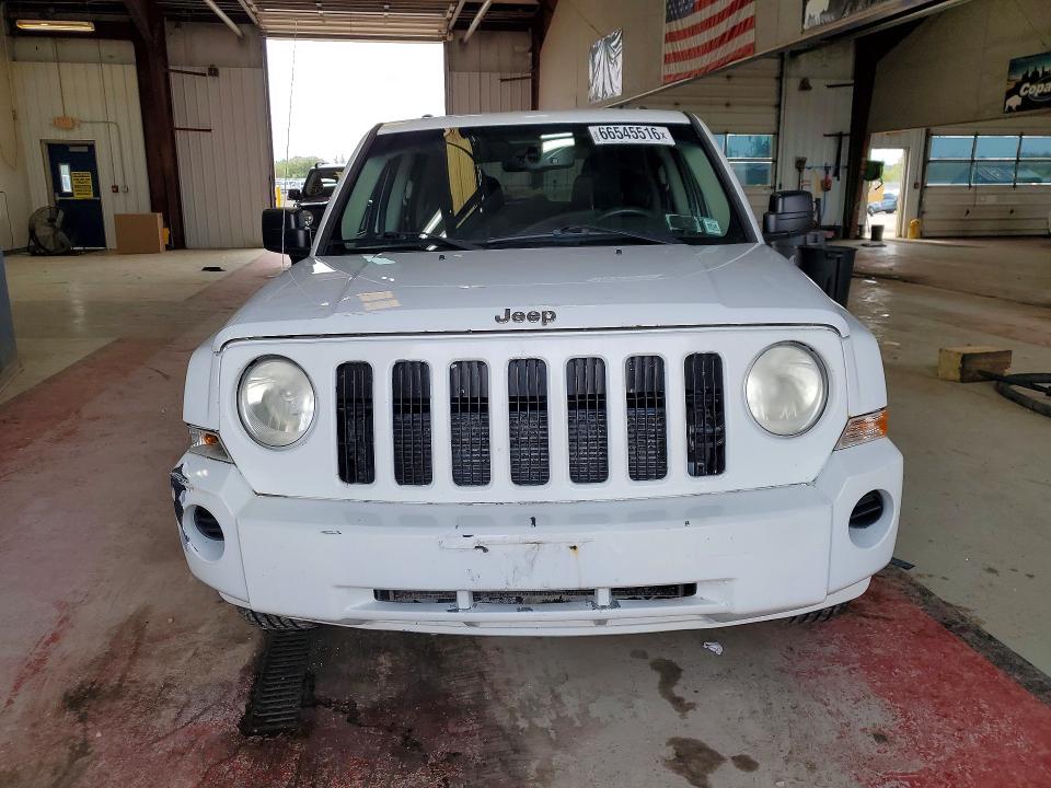 66545516 :رقم المزاد ، 1C4NJPBA6GD636636 vin ، 2016 Jeep Patriot مزاد بيع