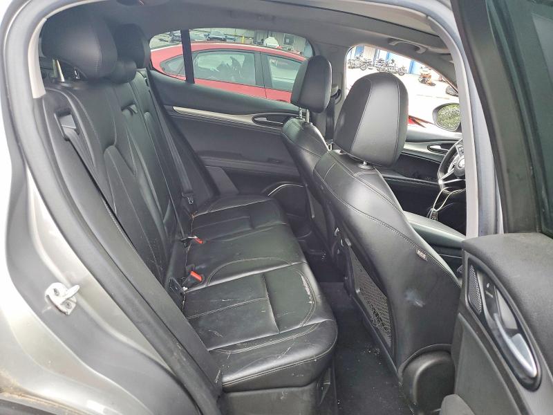 Продажа на аукционе авто 2019 Alfa Romeo Stelvio, vin: ZASPAKAN4K7C38940, номер лота: 69214326
