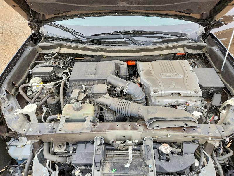 Продажа на аукционе авто 2018 Mitsubishi Outlander, vin: JA4J24A52JZ610957, номер лота: 69820806