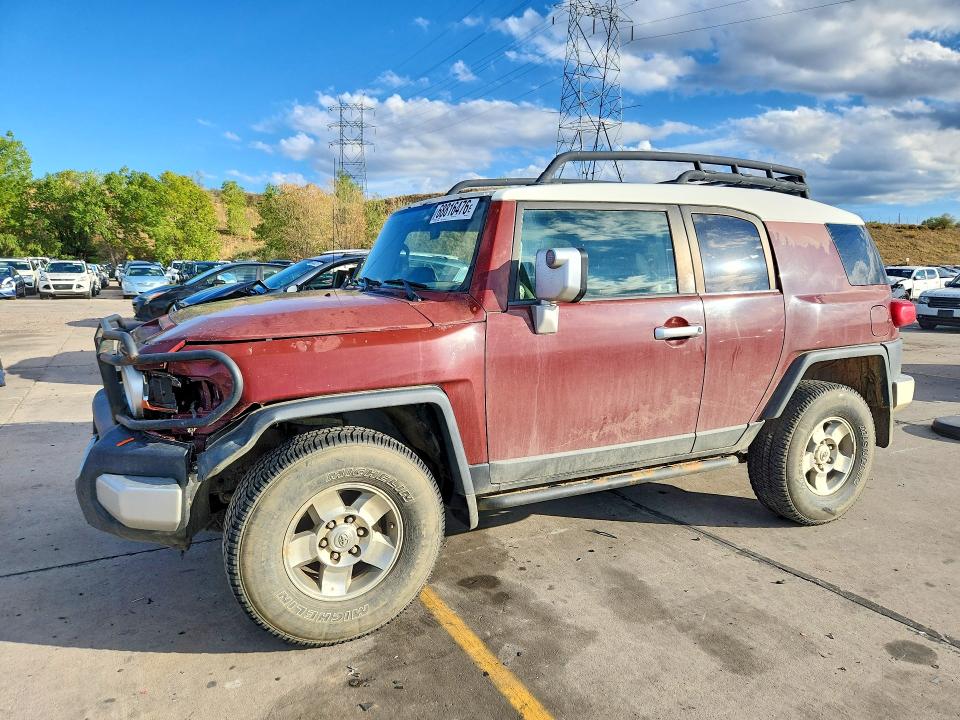 2008 Toyota Fj Cruiser მანქანა იყიდება აუქციონზე, vin: JTEBU11F88K054423, აუქციონის ნომერი: 68816476