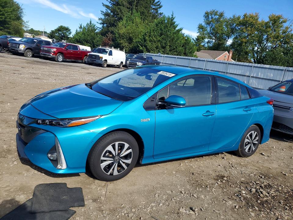 Продаж на аукціоні авто 2018 Toyota Prius Prime, vin: JTDKARFP4J3078103, номер лоту: 70536416