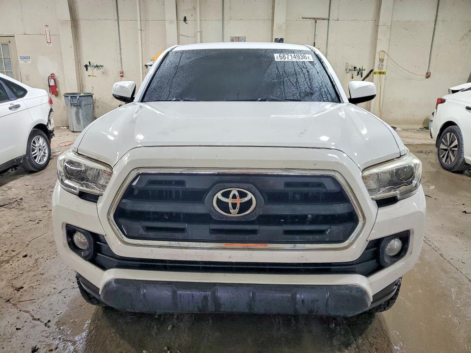 Aukcja sprzedaży 2017 Toyota Tacoma, vin: 3TMCZ5AN8HM111172, numer aukcji: 68714936