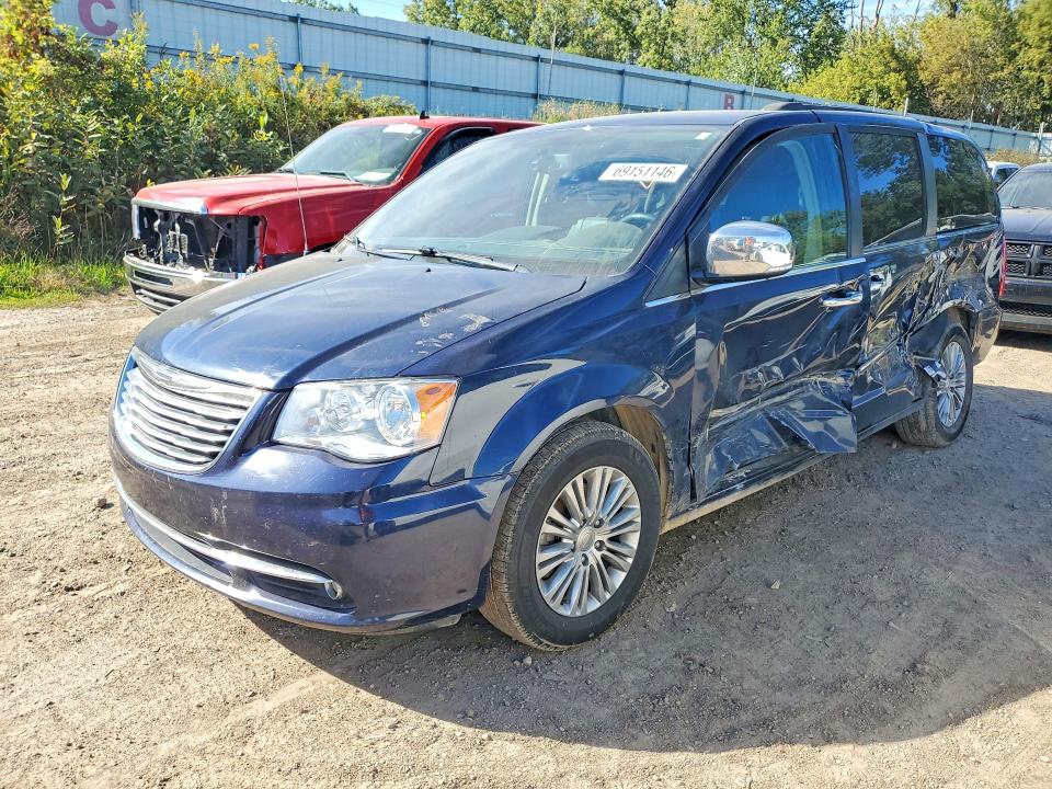 69151146 :رقم المزاد ، 2C4RC1CG0GR304474 vin ، 2016 Chrysler Town & Country مزاد بيع